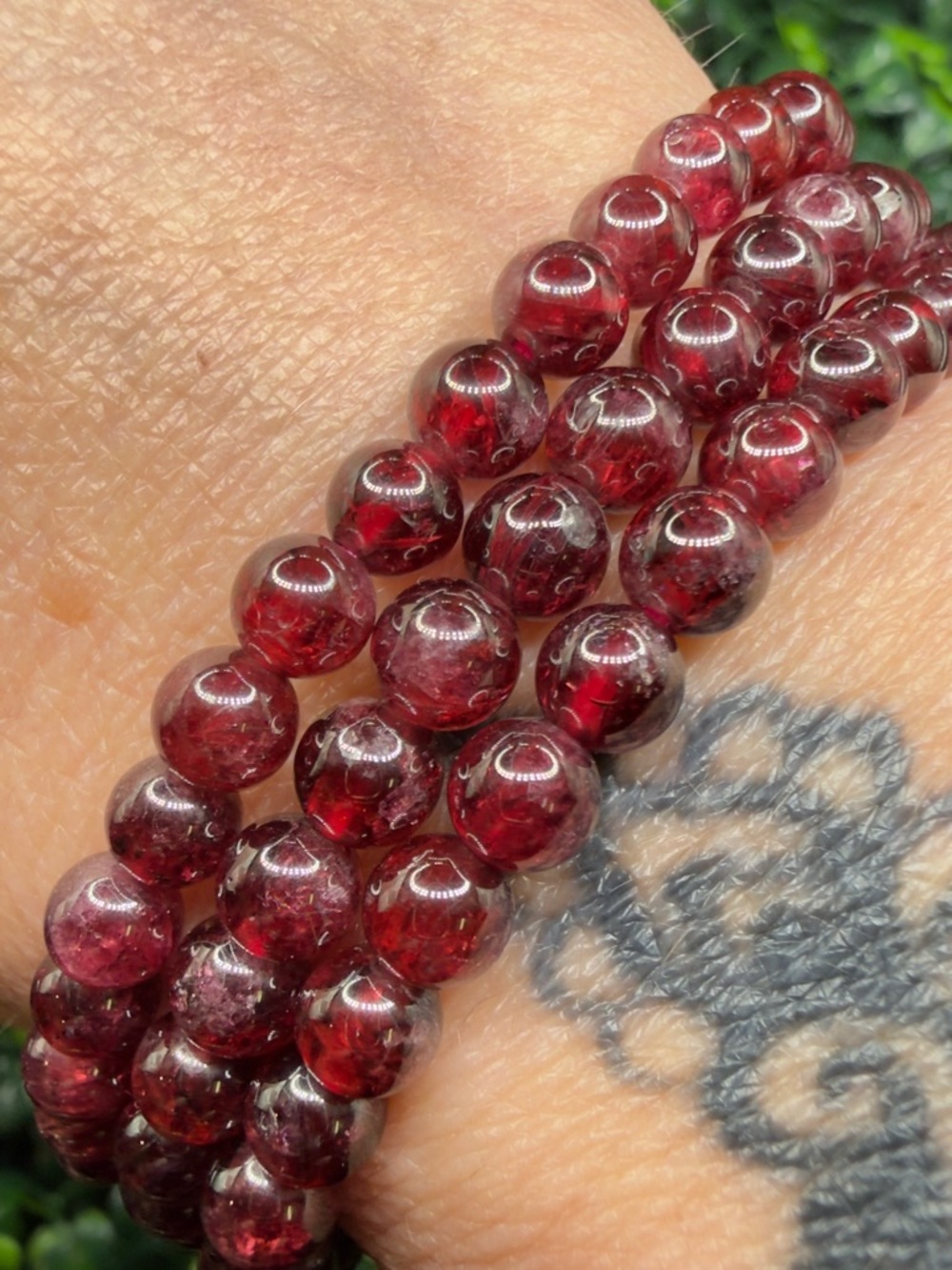 5mm Natural Garnet Beaded Bracelet - January Birthstone - Picture 6 of 7
